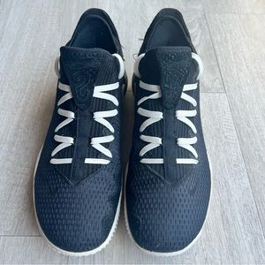 Nike LeBron 16 Low Black Python 2019, Men’s size 12, Black